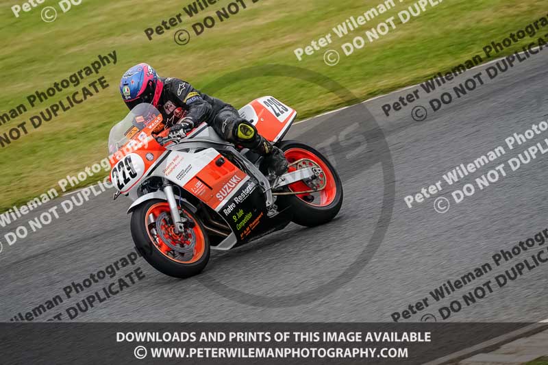 enduro digital images;event digital images;eventdigitalimages;mallory park;mallory park photographs;mallory park trackday;mallory park trackday photographs;no limits trackdays;peter wileman photography;racing digital images;trackday digital images;trackday photos